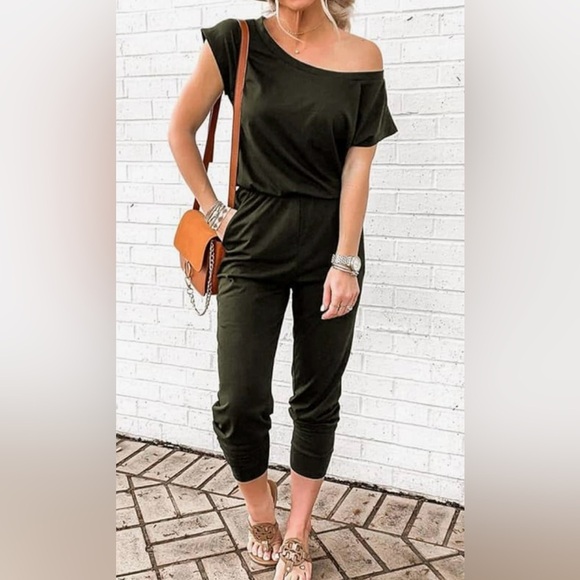 PRETTY-GARDEN  Off Shoulder Romper in  Olive Green in size Medium - Picture 1 of 13